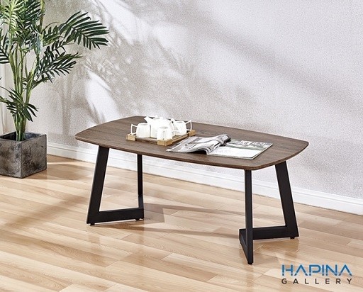 שולחן מעץ מודרני בצבע חום כהה