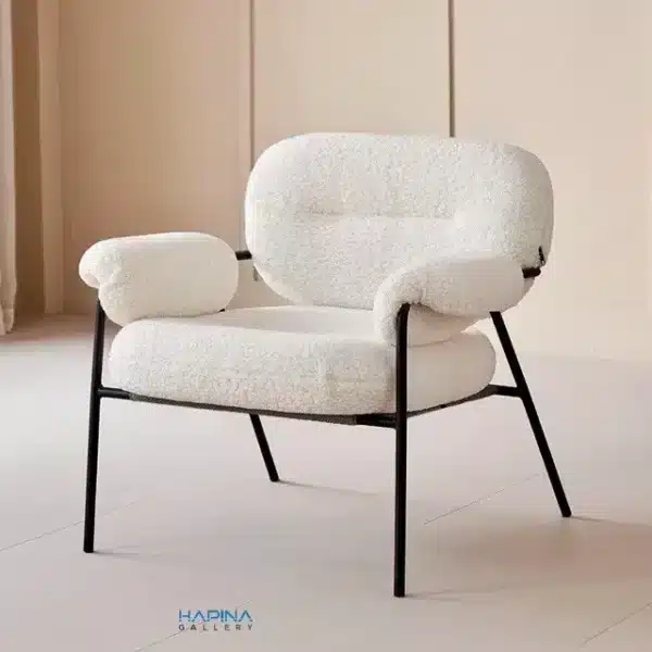 כורסה מעוצבת בד בוקלה לבן