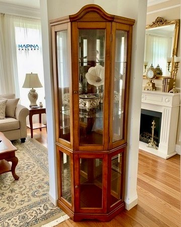 ויטרינה וינטג' פינתית מעץ