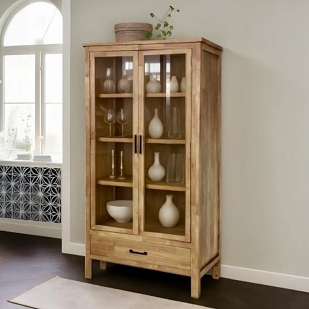 ויטרינה לסלון עץ טבעי 2 דלתות דגם צ'ארלס