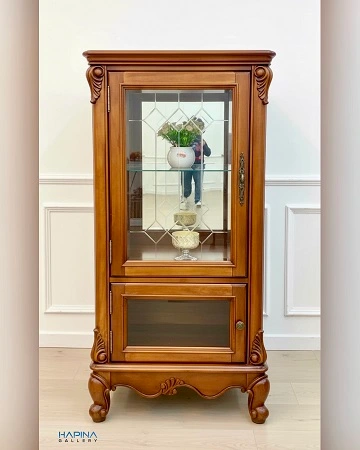 ויטרינה נמוכה עץ מלא קלאודיה