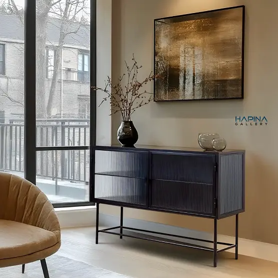 ויטרינה נמוכה מתכת שחור